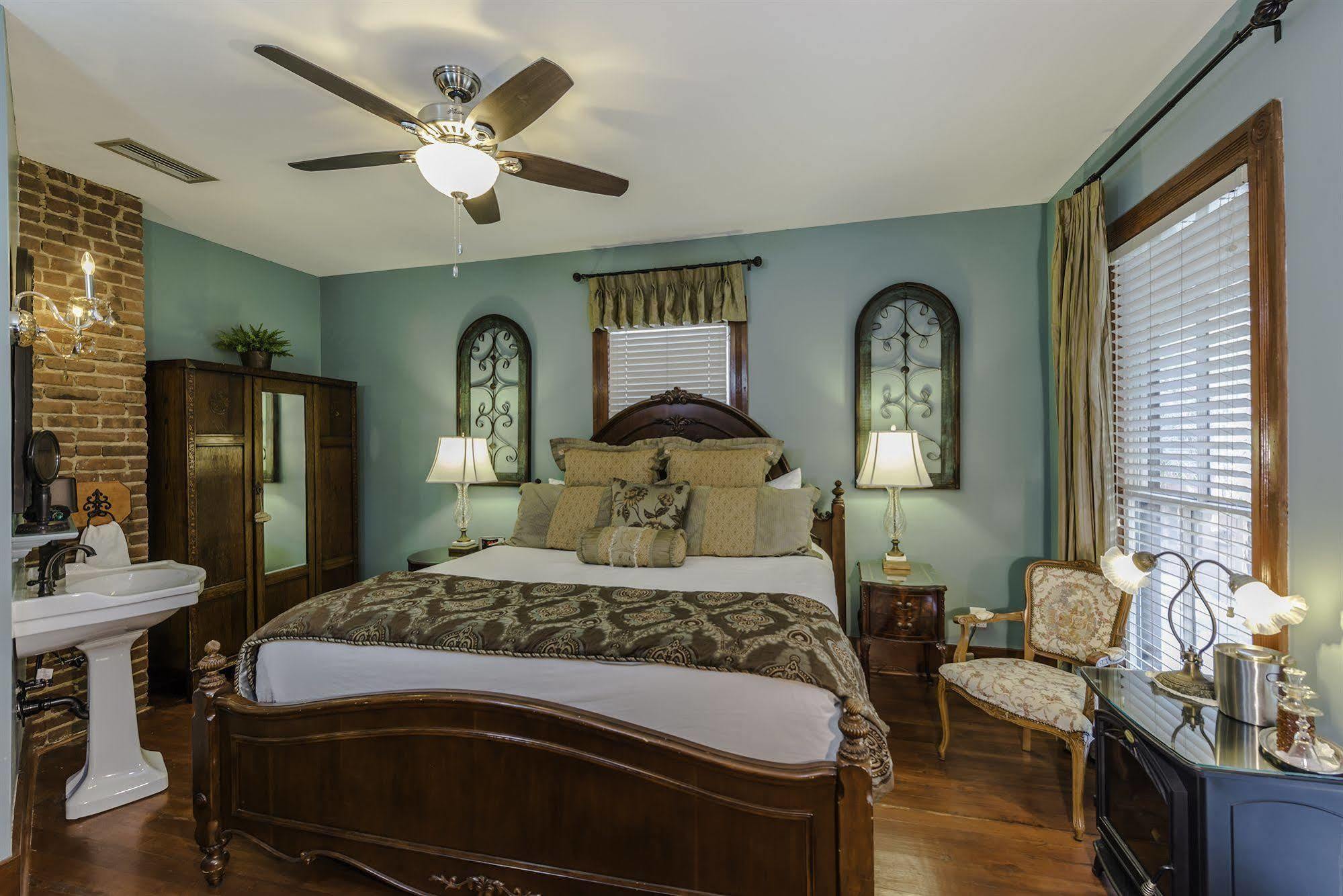סיינט אגוסטין Carriage Way Inn Bed & Breakfast Adults Only - 21 Years Old And Up מראה חיצוני תמונה