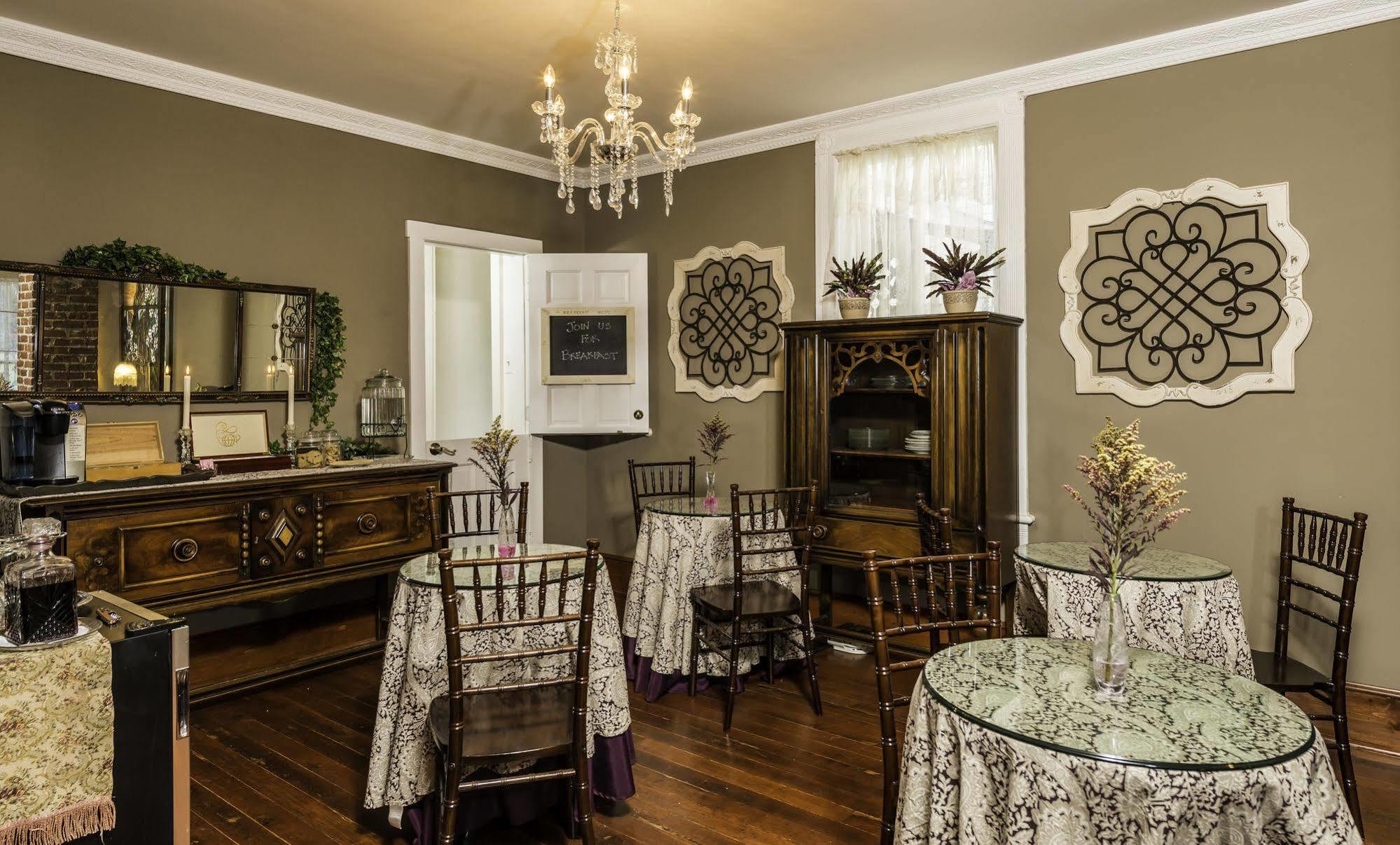 סיינט אגוסטין Carriage Way Inn Bed & Breakfast Adults Only - 21 Years Old And Up מראה חיצוני תמונה